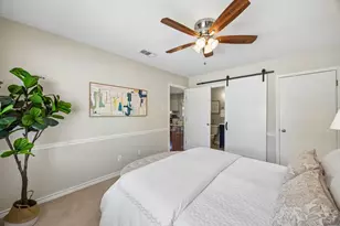 9077 Longmont Dr, Dallas, TX 75238 - Photo 15