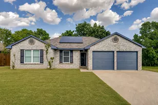 6411 Brooklawn Dr, Arlington, TX 76018 - Photo 1