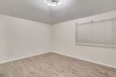 6411 Brooklawn Drive, Arlington, TX 76018 - Photo 17