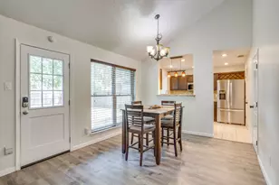 6411 Brooklawn Dr, Arlington, TX 76018 - Photo 11