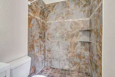 6411 Brooklawn Drive, Arlington, TX 76018 - Photo 23