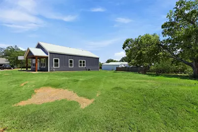 214 D Street, Whitesboro, TX 76273 - Photo 29