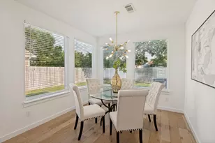 1942 McBroom St, Dallas, TX 75212 - Photo 9