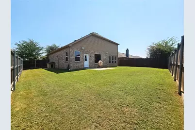 1017 Meadow Green Court, Princeton, TX 75407 - Photo 5