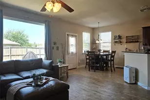 1017 Meadow Green Ct, Princeton, TX 75407 - Photo 13