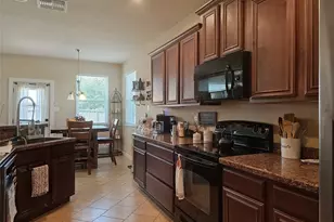1017 Meadow Green Ct, Princeton, TX 75407 - Photo 15