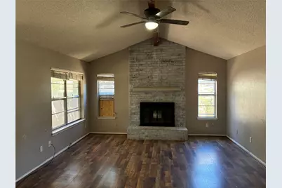 3406 NE 11th Street, Mineral Wells, TX 76067 - Photo 5
