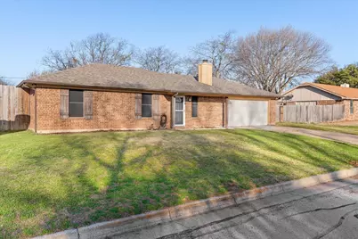 432 Post Oak Lane, Burleson, TX 76028 - Photo 3