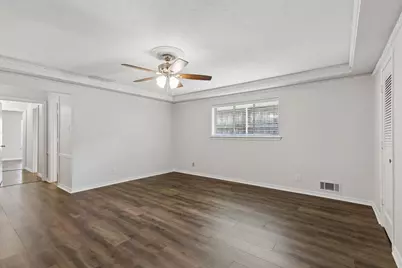 10146 Coveridge Drive, Dallas, TX 75238 - Photo 25