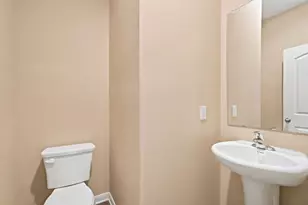 364 Ridgeland Oaks Dr, Fort Worth, TX 76120 - Photo 13