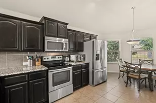 10117 S Race St, Fort Worth, TX 76140 - Photo 7