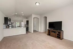 10117 S Race St, Fort Worth, TX 76140 - Photo 5