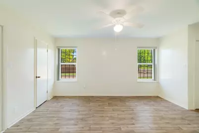 602 S Hall Street, Clarksville, TX 75426 - Photo 9