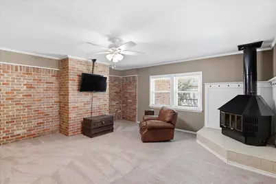 112 Diane Drive, Sanger, TX 76266 - Photo 11