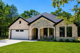 207 Driftwood Dr, Trinidad, TX 75163 - Photo 1