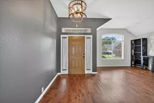 4909 Lansdale Dr, Flower Mound, TX 75028 - Photo 5