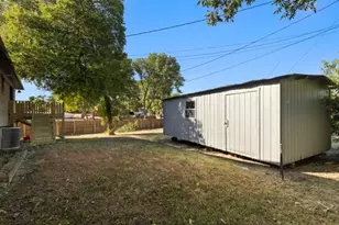 1130 Lodema Ln, Duncanville, TX 75116 - Photo 17