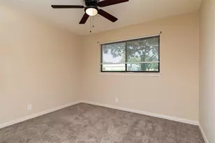 2906 Harvard St N, Irving, TX 75062 - Photo 23