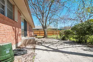 3222 Latham Dr, Dallas, TX 75229 - Photo 7