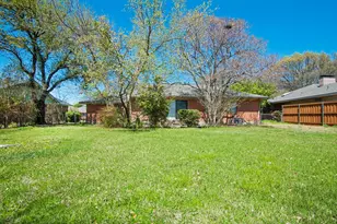 3222 Latham Dr, Dallas, TX 75229 - Photo 5