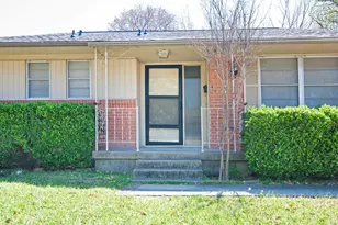3222 Latham Dr, Dallas, TX 75229 - Photo 3