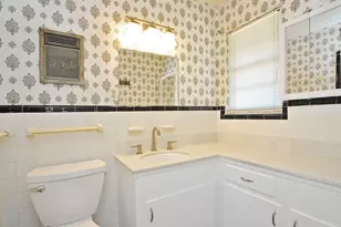 3222 Latham Dr, Dallas, TX 75229 - Photo 19