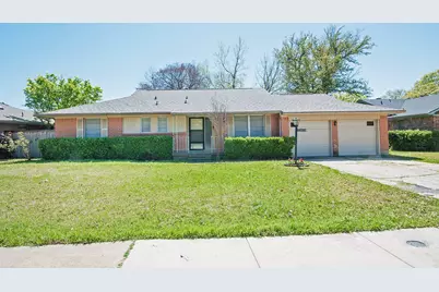 3222 Latham Drive, Dallas, TX 75229 - Photo 1