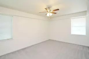 3222 Latham Dr, Dallas, TX 75229 - Photo 21