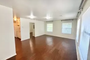 932 Fannin St, Denton, TX 76201 - Photo 1