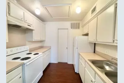 932 Fannin Street, Denton, TX 76201 - Photo 3
