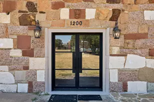1200 E Maddox Ave, Fort Worth, TX 76104 - Photo 5