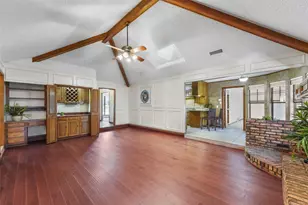 2323 Brookside Dr, Arlington, TX 76012 - Photo 7