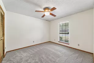 2323 Brookside Dr, Arlington, TX 76012 - Photo 25