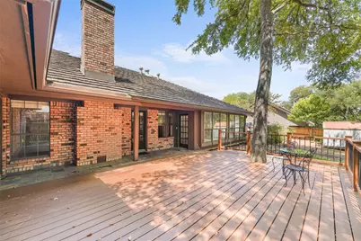 2323 Brookside Drive, Arlington, TX 76012 - Photo 29