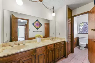 2323 Brookside Dr, Arlington, TX 76012 - Photo 29