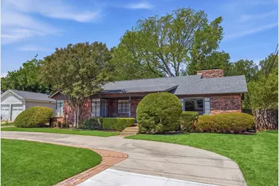 3808 Trail Lake Drive, Fort Worth, TX 76109 - Photo 3