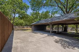 3808 Trail Lake Dr, Fort Worth, TX 76109 - Photo 35