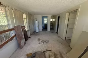 1500 E Calhoun Ave, Waco, TX 76704 - Photo 11