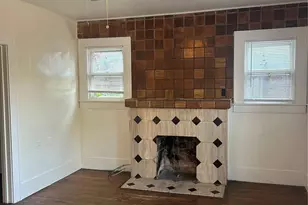1138 Pioneer Dr, Dallas, TX 75224 - Photo 1