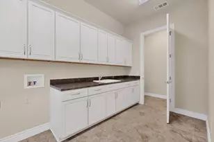 8708 Crestview Dr, Denton, TX 76207 - Photo 31