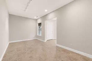 8708 Crestview Dr, Denton, TX 76207 - Photo 27