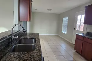325 Meadow View Ln, Anna, TX 75409 - Photo 9