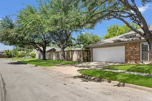 1600 Forest Glen Ct, Pantego, TX 76013 - Photo 27