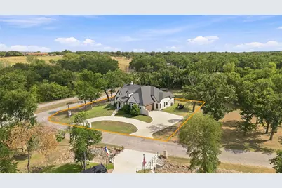 509 Durbin Court, Runaway Bay, TX 76426 - Photo 5