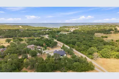 509 Durbin Court, Runaway Bay, TX 76426 - Photo 37