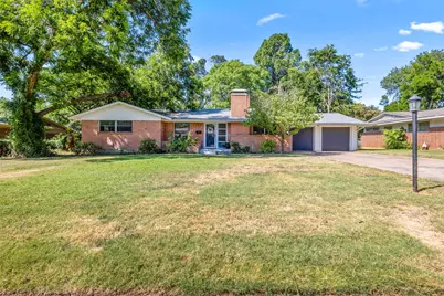1110 Western Boulevard, Arlington, TX 76013 - Photo 1