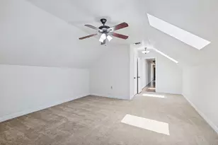 2865 J E Woody Rd, Springtown, TX 76082 - Photo 17