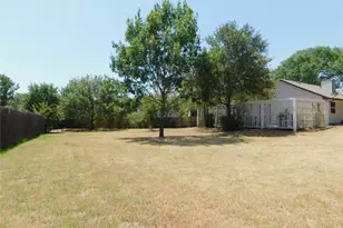 404 Woodson Cir, Denton, TX 76209 - Photo 31