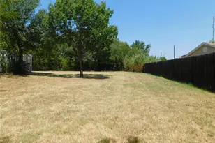 404 Woodson Cir, Denton, TX 76209 - Photo 25