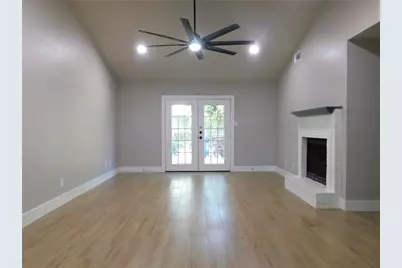 404 Woodson Circle, Denton, TX 76209 - Photo 5
